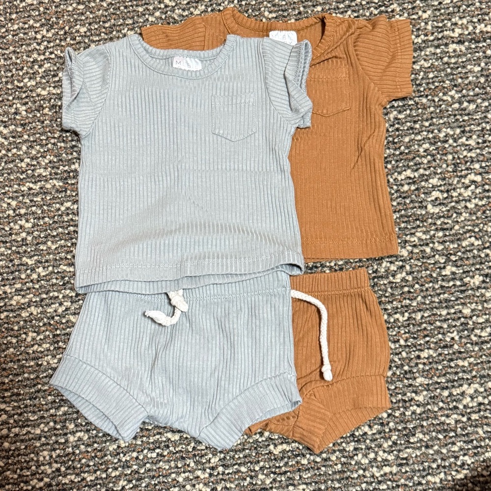 Ribbed Baby Outfit Set in Gray and Tan Mebie Baby